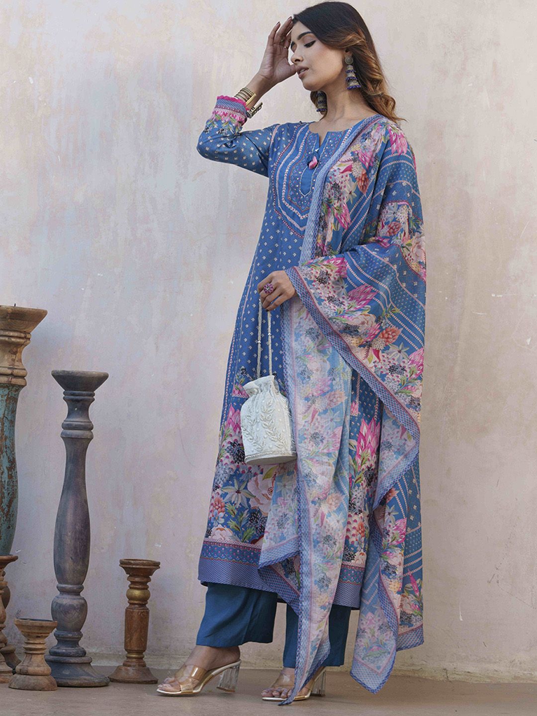 Dhiyona SN Women's Floral Printed Straight Kurta With Palazzos & Dupatta