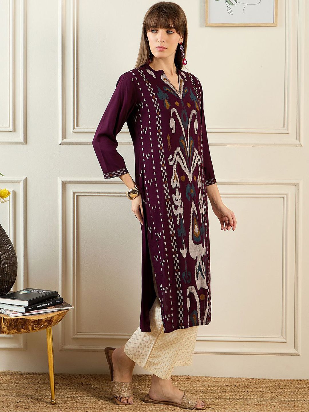 Dhiyona IE Ethnic Motifs Printed Mandarin Collar Straight Kurta