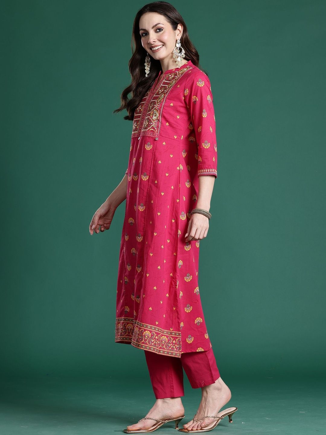 Ethnic Motifs Printed Regular Pure Cotton Kurta With Trouser