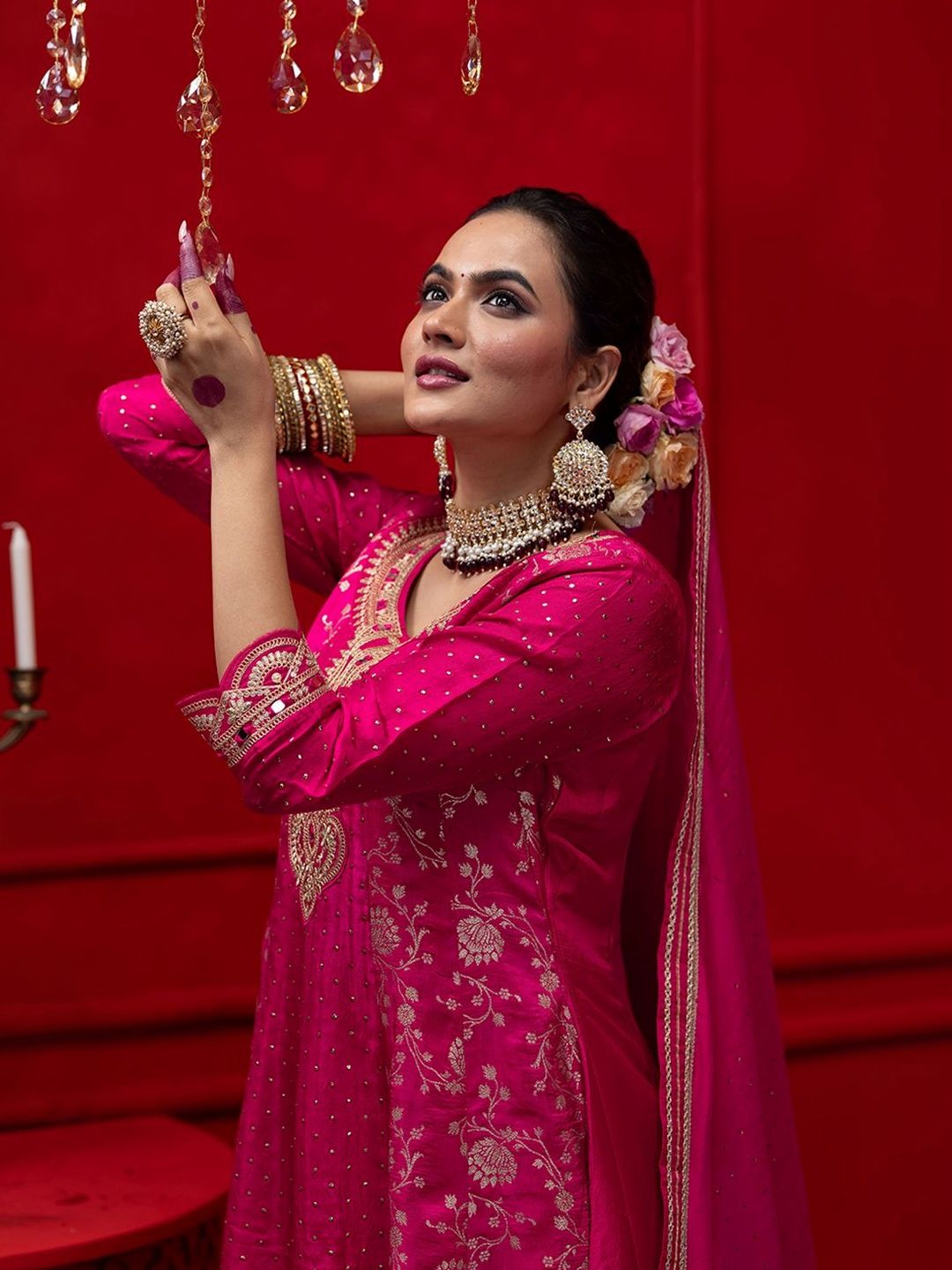 Dhiyona CH Women Ethnic Motifs Embroidered Panelled Thread Work Kurta with Trousers & With Dupatta