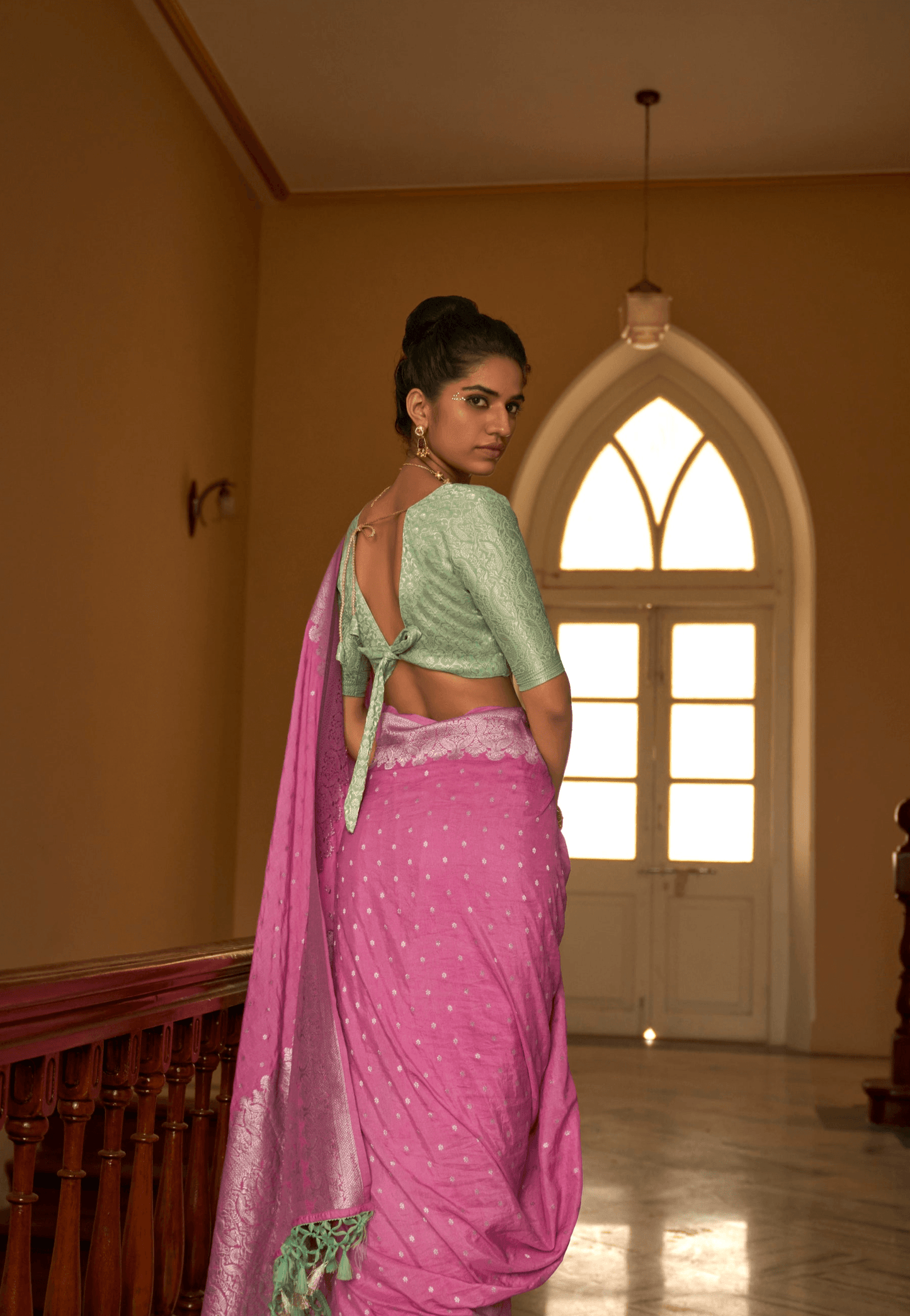 Dhiyona KM Women Pink Nylon Silk Saree  By Kimora