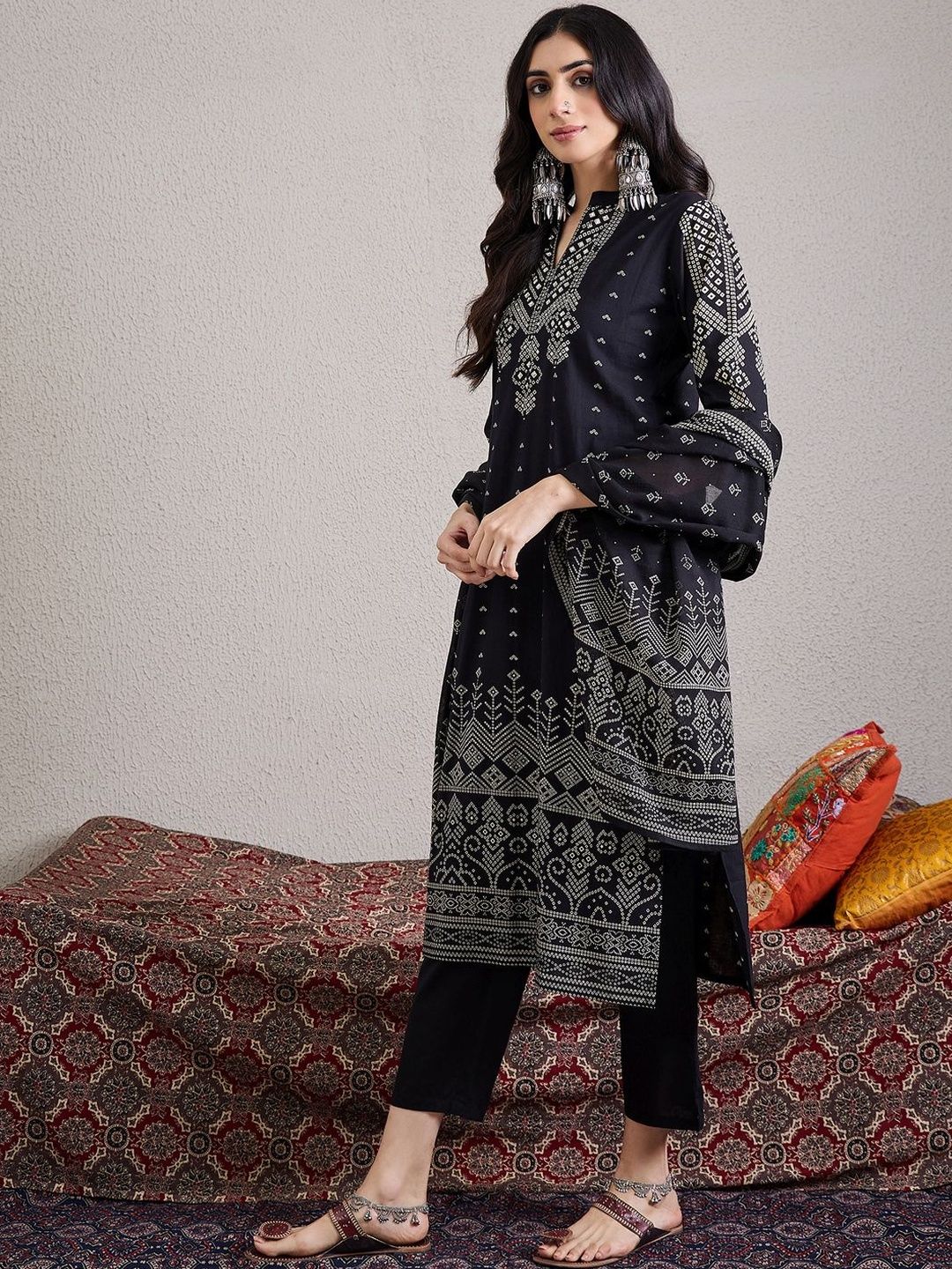Women Bandhani Printed Cotton Kurta with Trousers & Dupatta