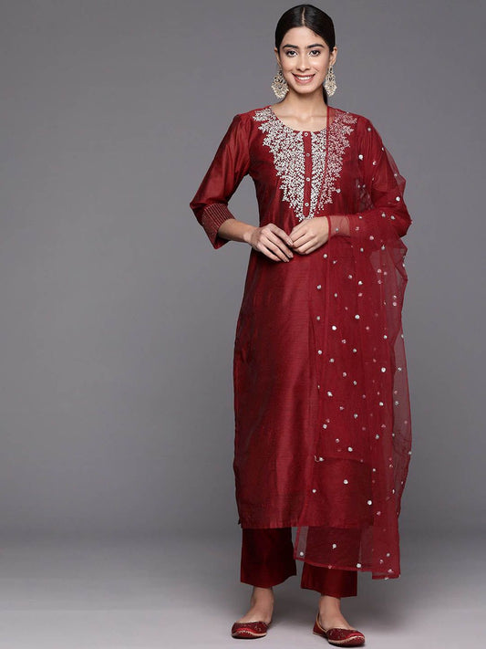 Dhiyona VA Women'sFloral Yoke Design Chanderi Silk Straight Kurta & Trousers With Dupatta