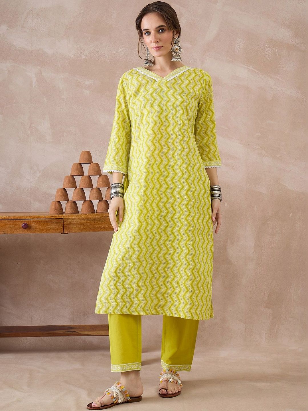 Women Printed Regular Pure Cotton Kurta with Trousers & With Dupatta