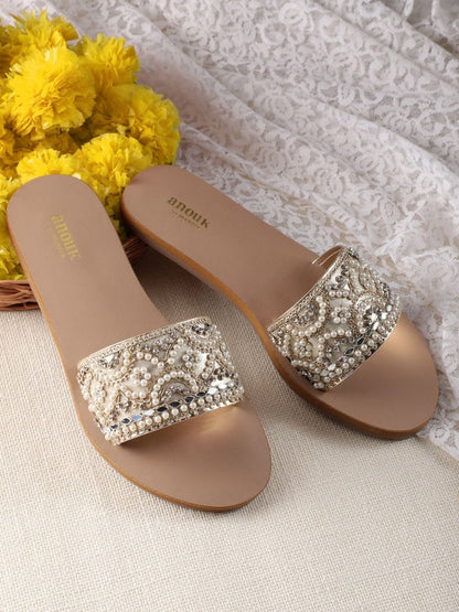 Dhiyona AK Women Ethnic Motif Embellished Open Toe Flats