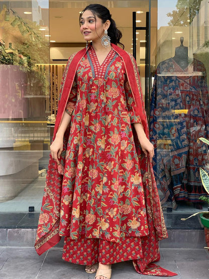 Dhiyona KL Women Floral Printed V-Neck Anarkali Kurta With Palazzos & Dupatta