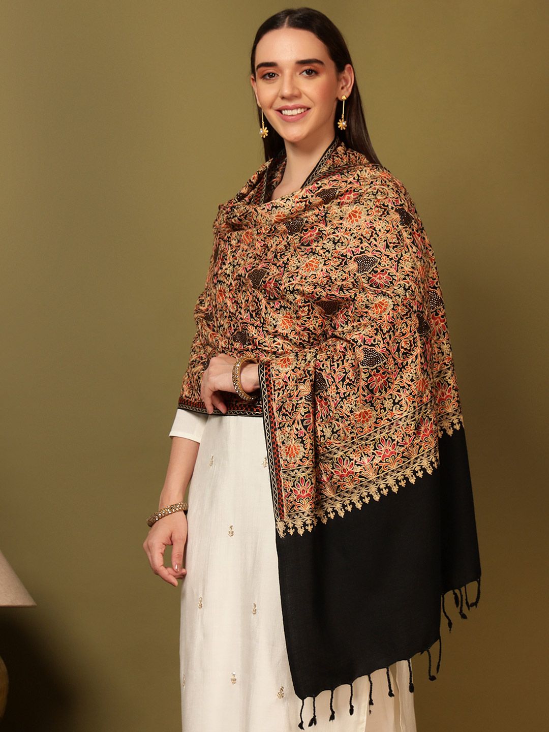 Dhiyona PA Floral Embroidered Zari Shawl