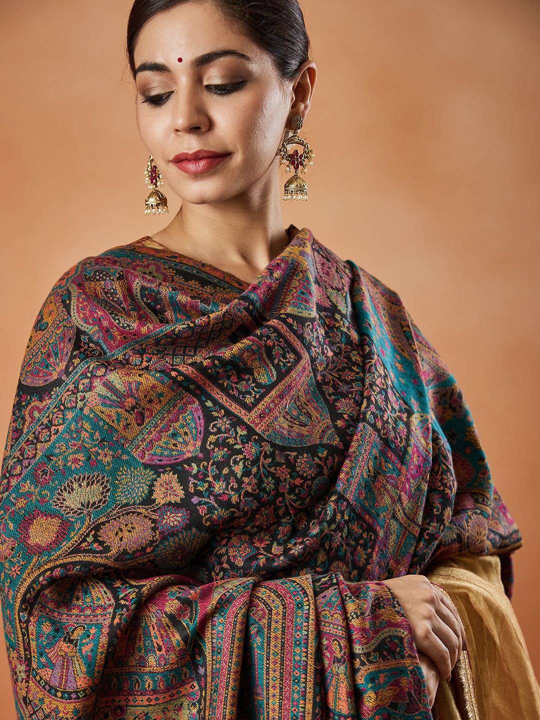 Dhiyona PA Shahi Mehfil Kaani Floral Woven Design Shawl