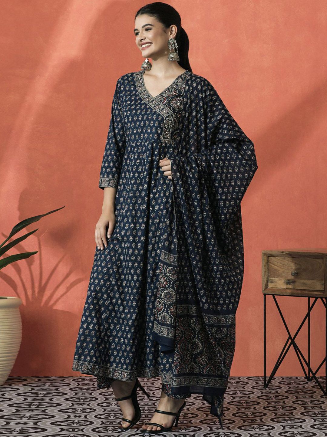 Dhiyona SN Women's Floral Printed Pure Cotton V-Neck Angrakha Kurta With Trousers And Dupatta