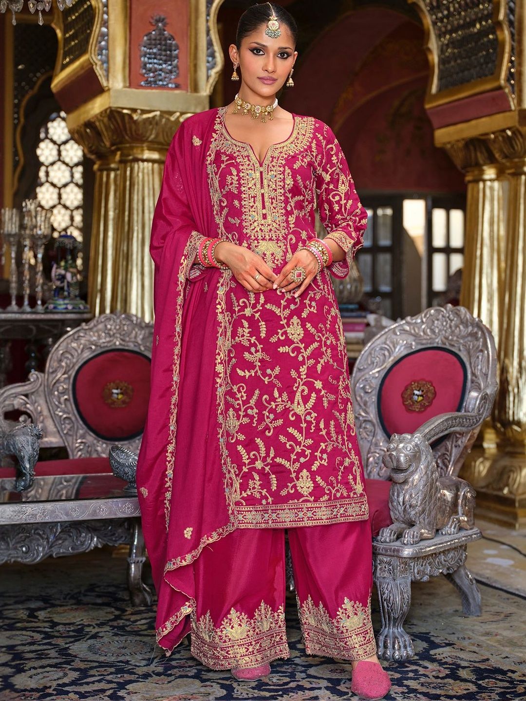 Ethnic Motifs Embroidered Zari V-Neck Straight Kurta & Palazzos With Dupatta