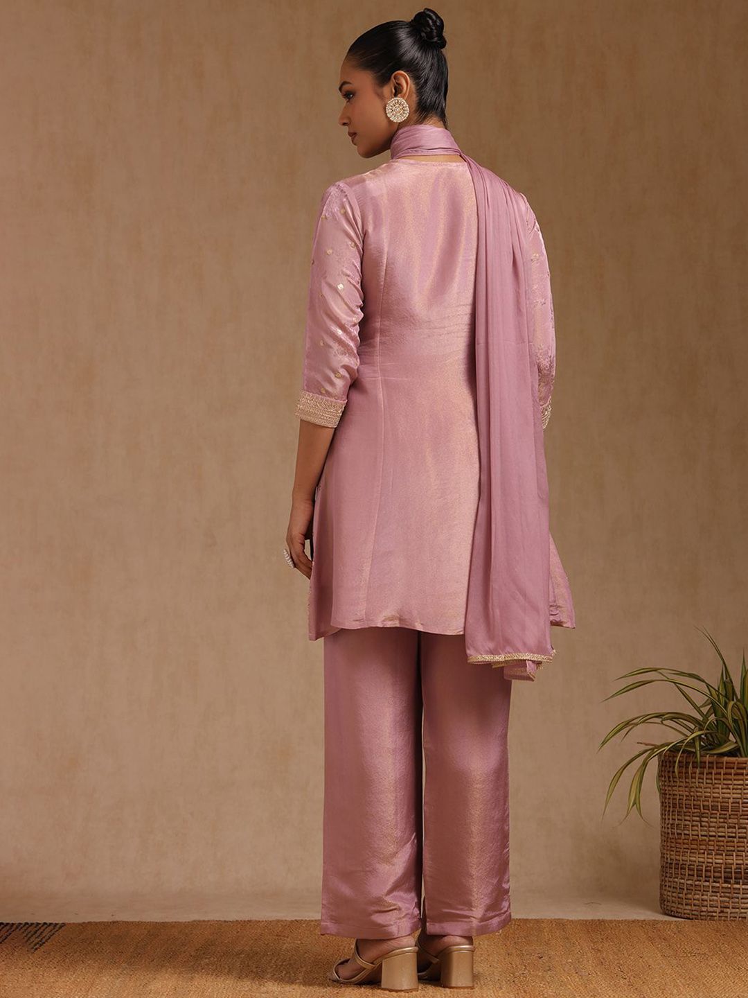 Dhiyona SO Women's Floral Printed V-Neck Sequinned Tissue Straight Kurta With Palazzos & Dupatta