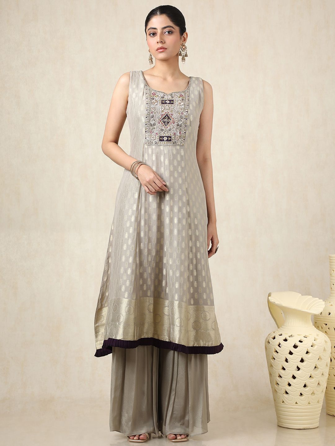 Dhiyona SO Women's Floral Woven Design Zari Work Sweetheart Neck Anarkali Kurta With Palazzos & Dupatta