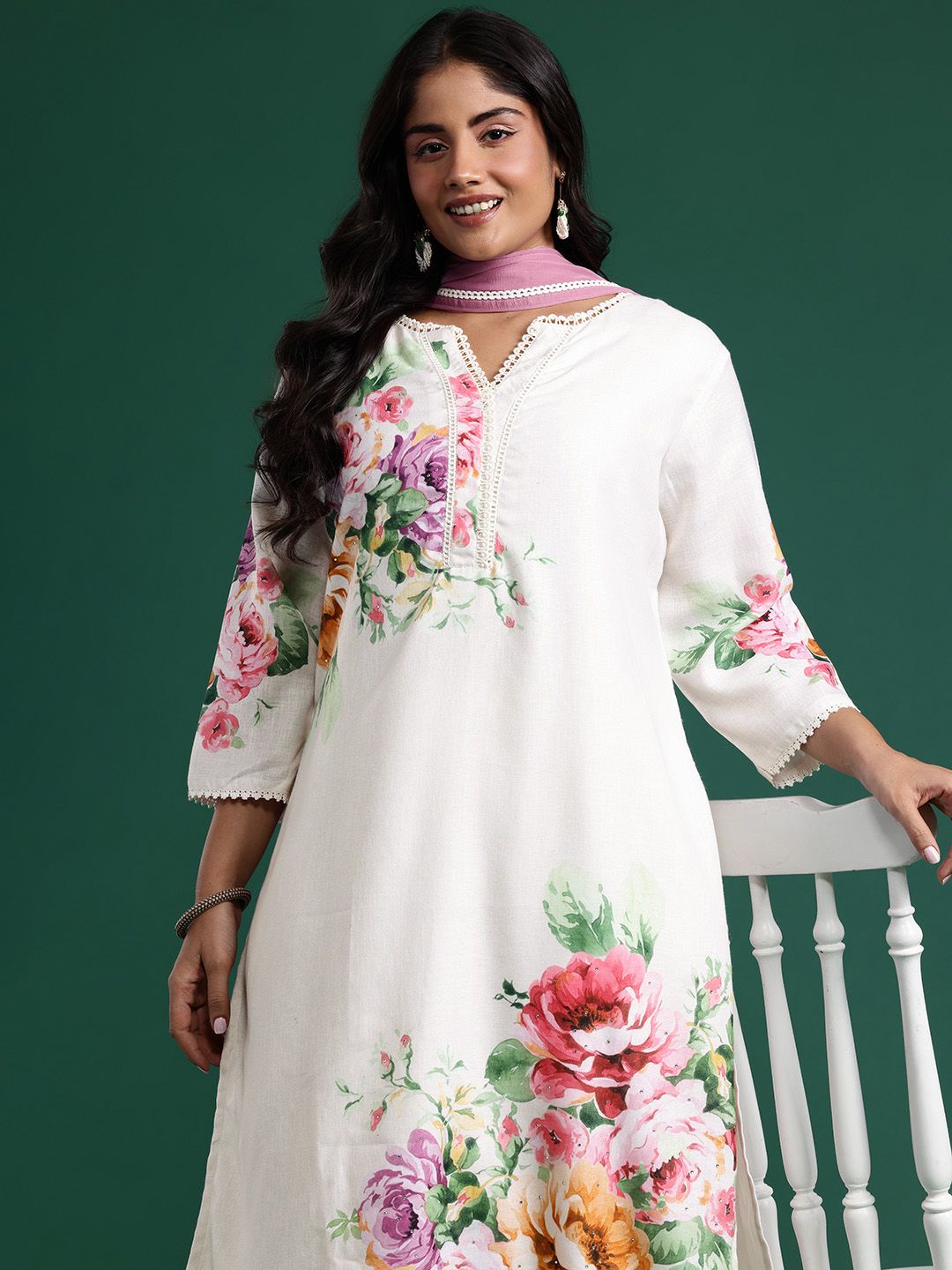 Floral Print Beads & Stones Kurta with Trousers & Dupatta