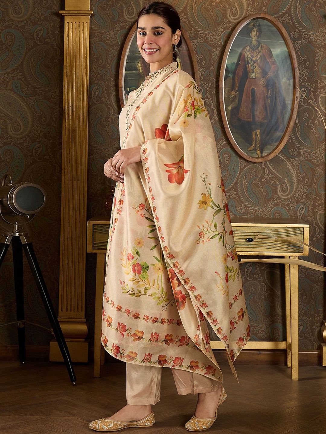 Dhiyona IE Floral Printed V Neck Kurta With Trousers & Dupatta