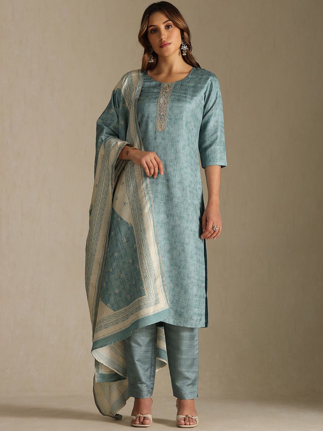 Dhiyona SO Women's Women Ethnic Motifs Regular Zardozi Kurta with Trousers & Dupatta