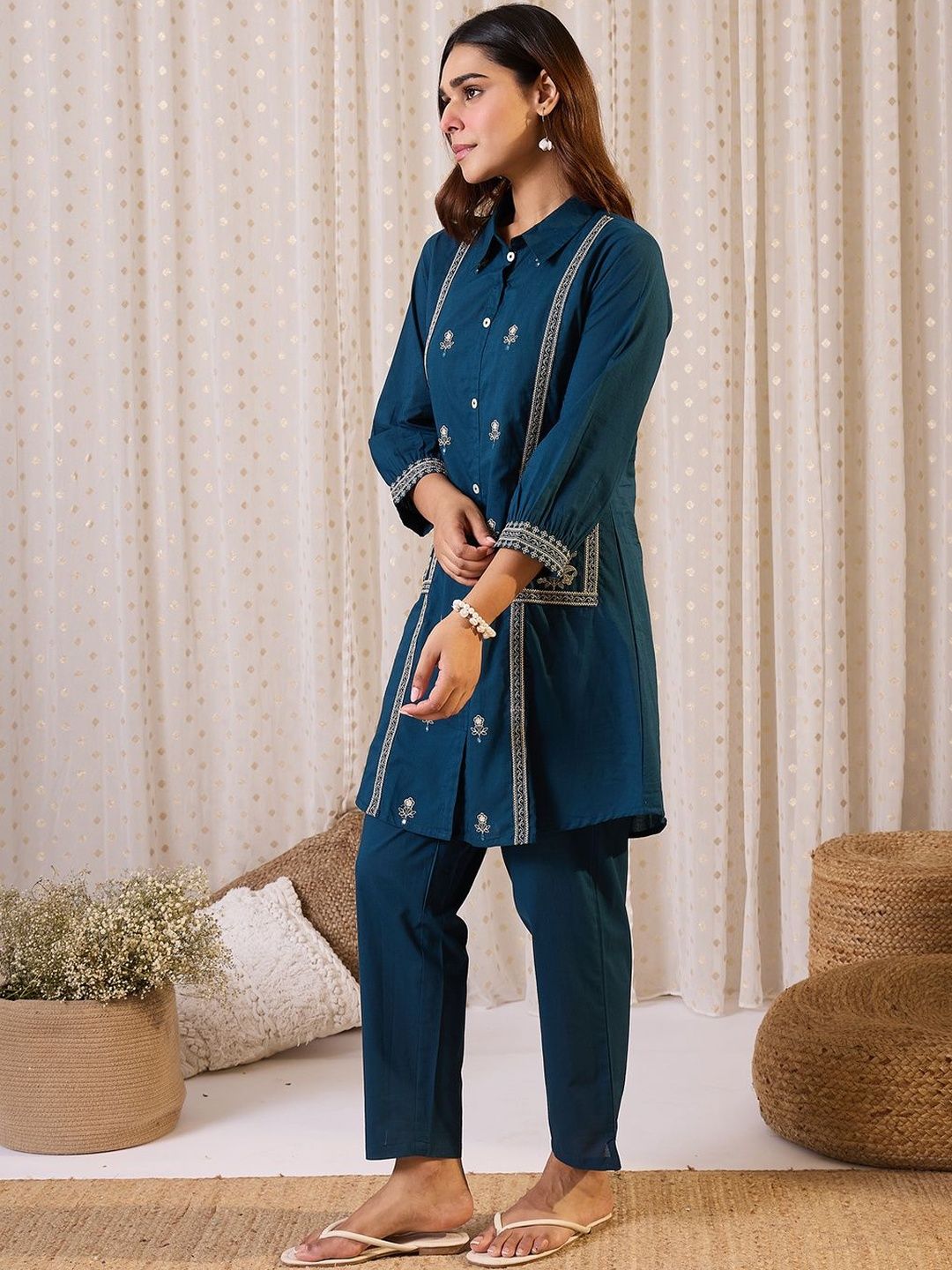 Floral Embroidered Shirt Collar Thread Work Pure Cotton Kurta & Trousers