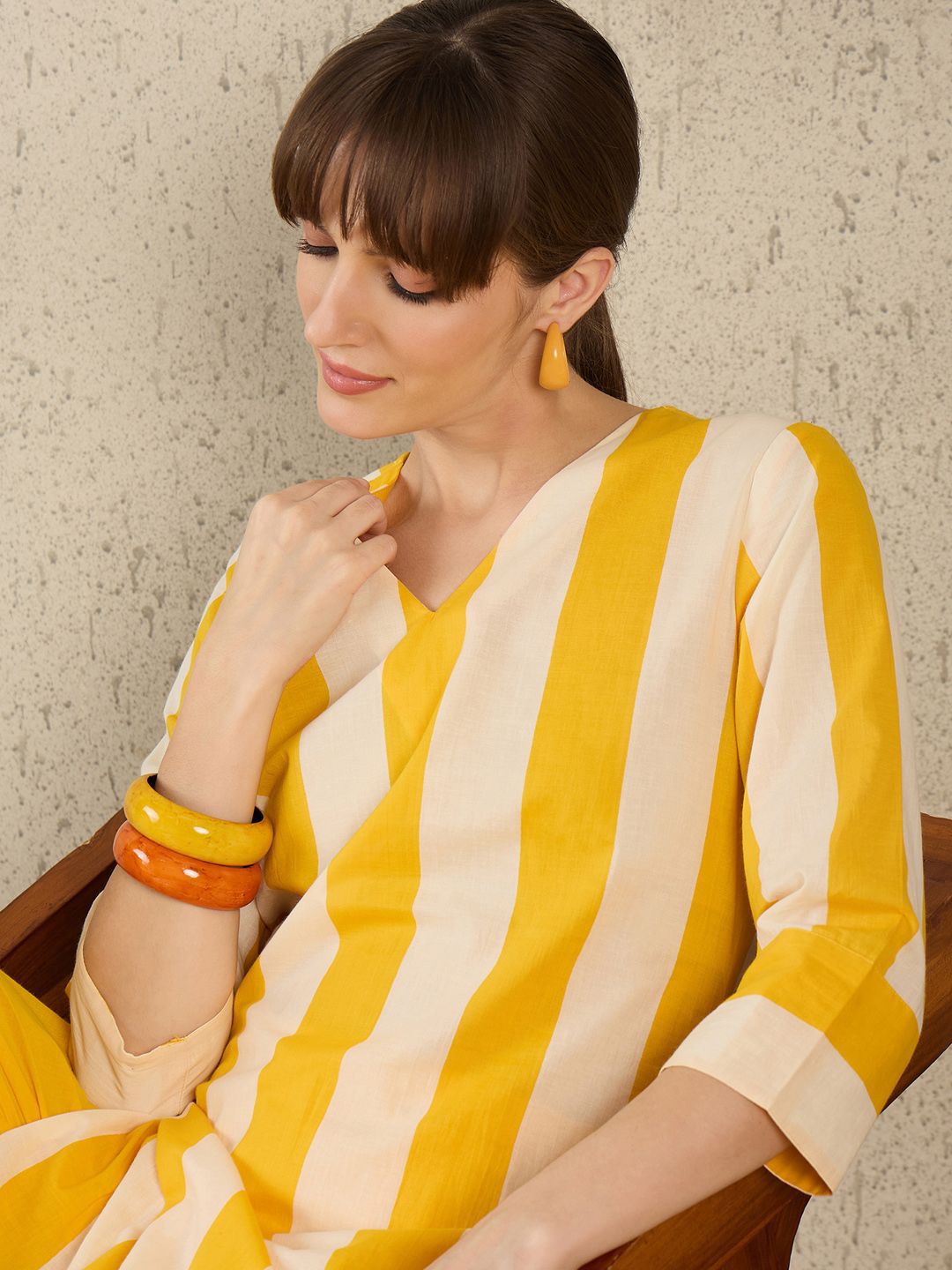 Dhiyona IE Women Striped Pure Cotton Straight Kurta with Trouser