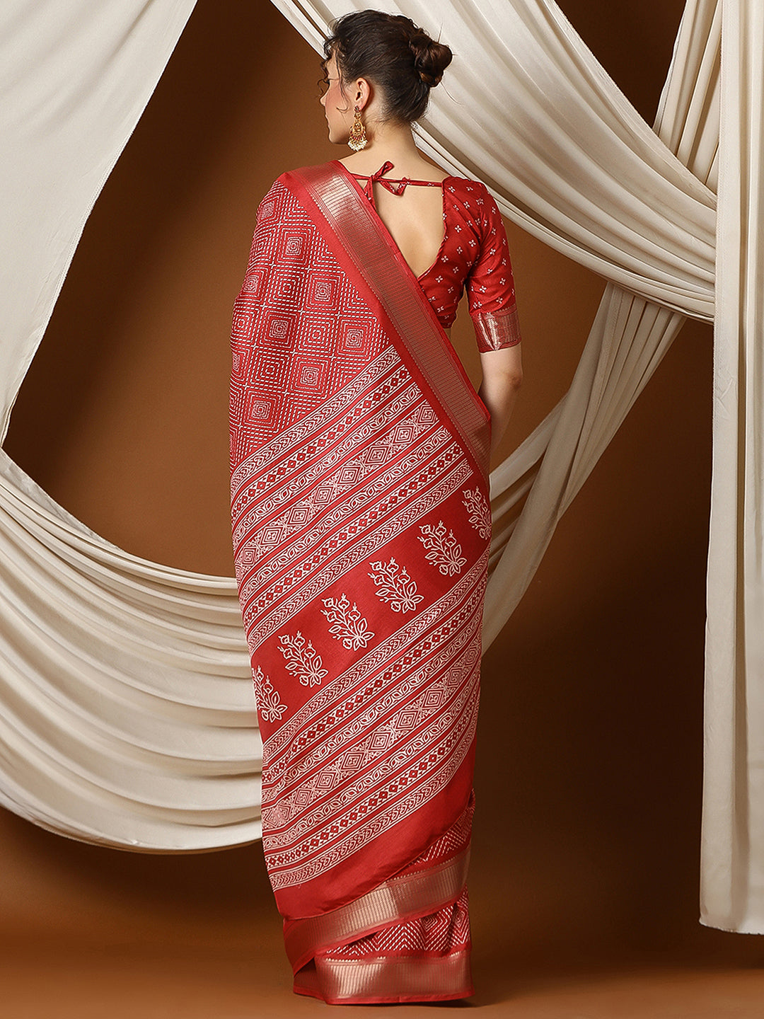 Women's Dola Silk Red Printed Designer Saree With Blouse Piece