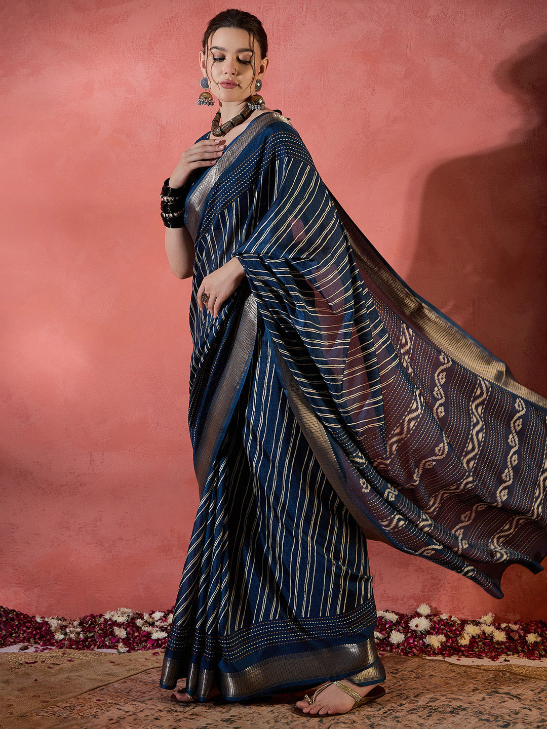 Women's Silk Blend Teal blue Printed Designer Saree With Blouse Piece