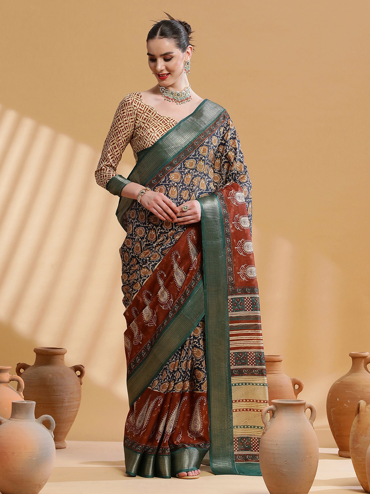 Women's Cotton Blend Navy Blue Printed Designer Saree With Blouse Piece