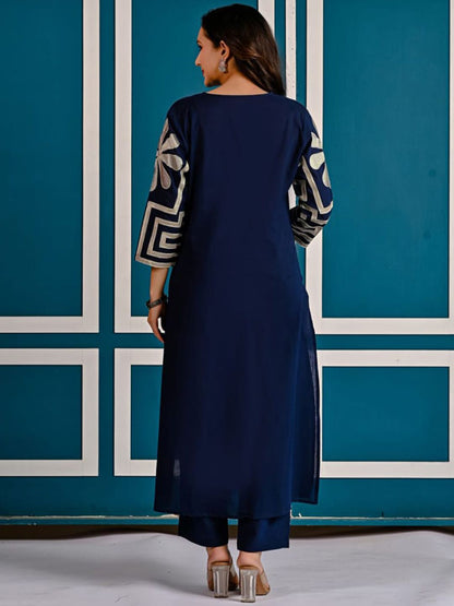 Women Embroidered Regular Thread Work Pure Cotton A-Line Kurta with Trousers