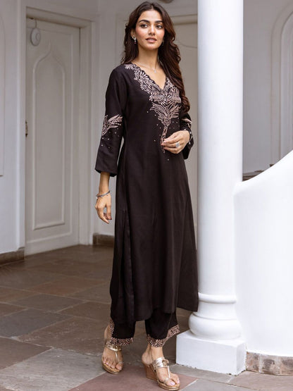 Dhiyona IE Women Floral Embroidered Regular Kurta with Trousers