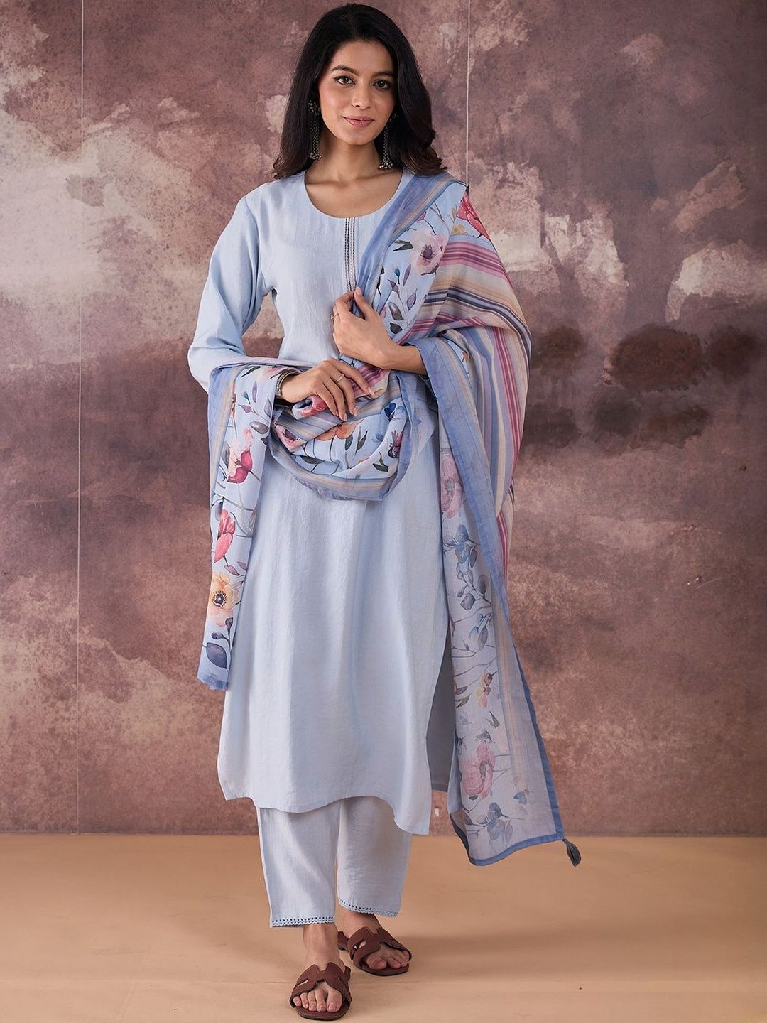 Embroidered Thread Work Straight Kurta With Trousers & Dupatta