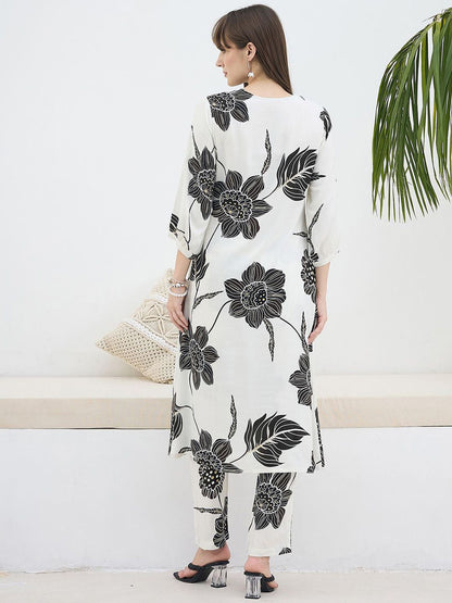 Dhiyona IE Floral Printed V-Neck Tunic & Trousers
