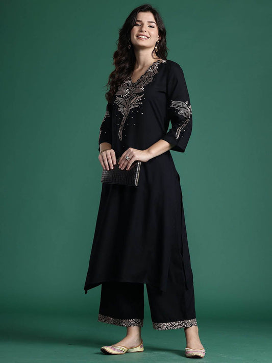 Dhiyona IE Embroidered Three-Quarter Sleeves A-Line Tunic With Palazzo