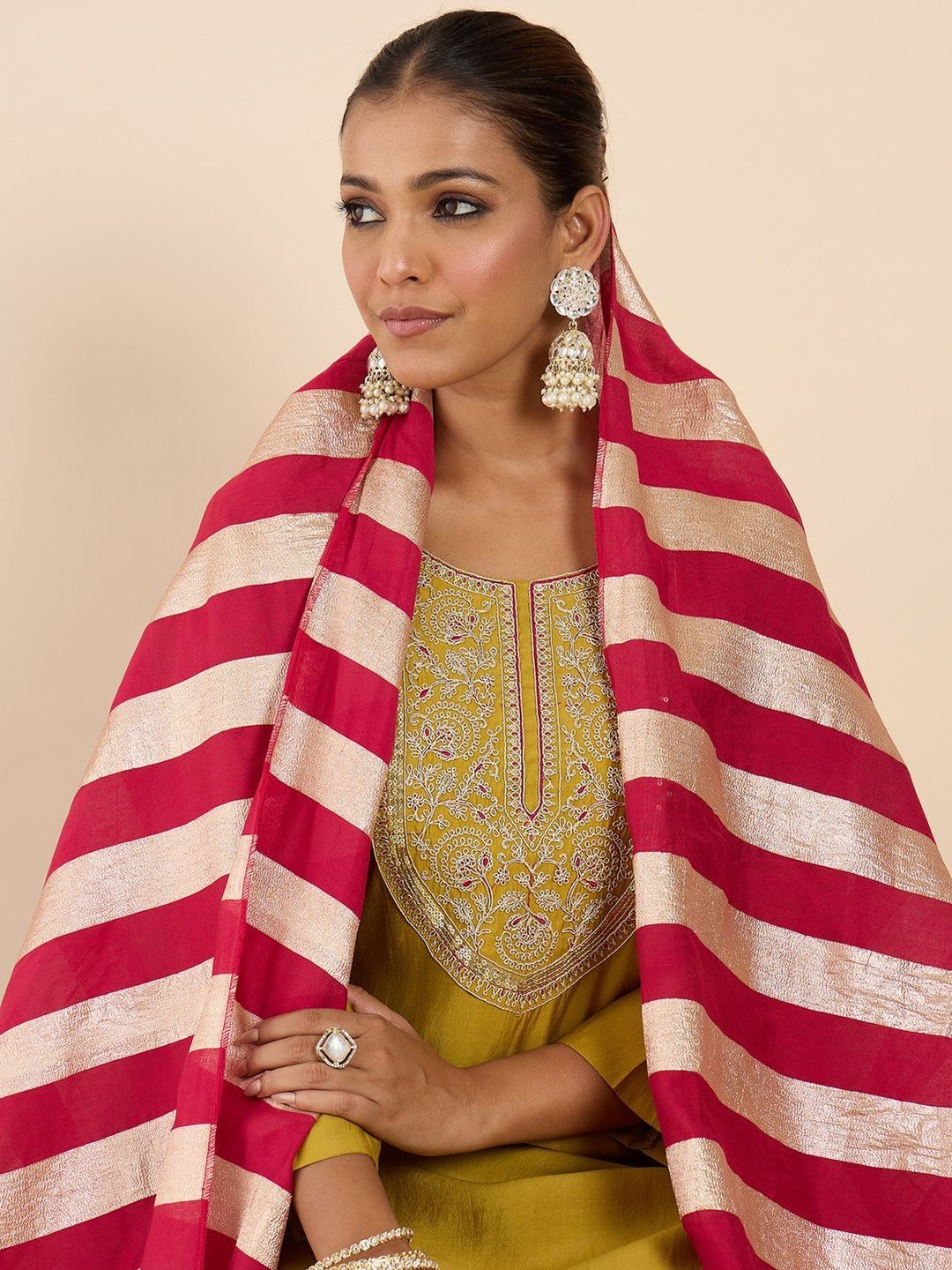 Women Ethnic Motifs Embroidered Regular Thread Work Kurta with Trousers & With Dupatta