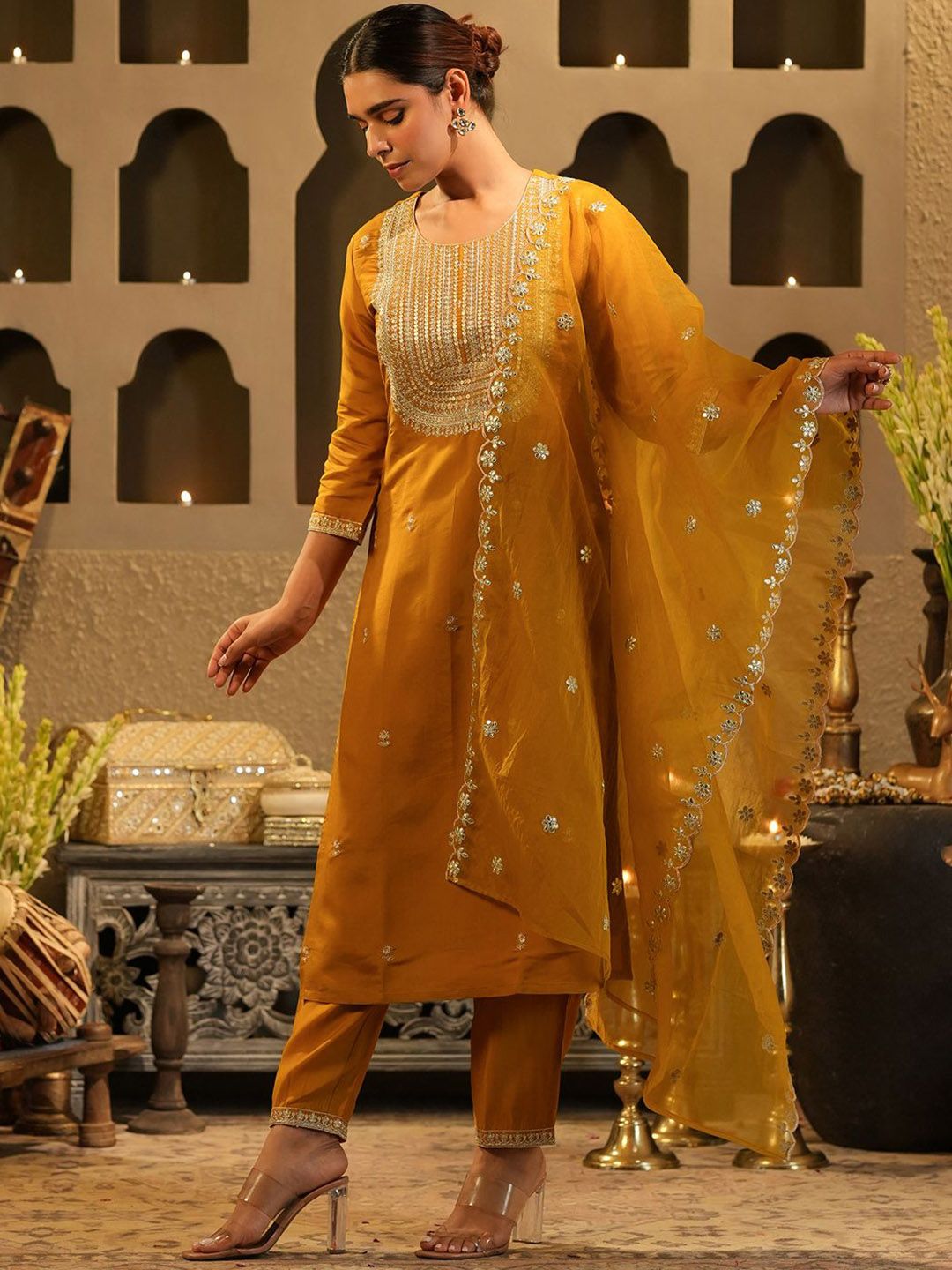 Women Ethnic Motifs Embroidered Kurta with Trousers & Dupatta
