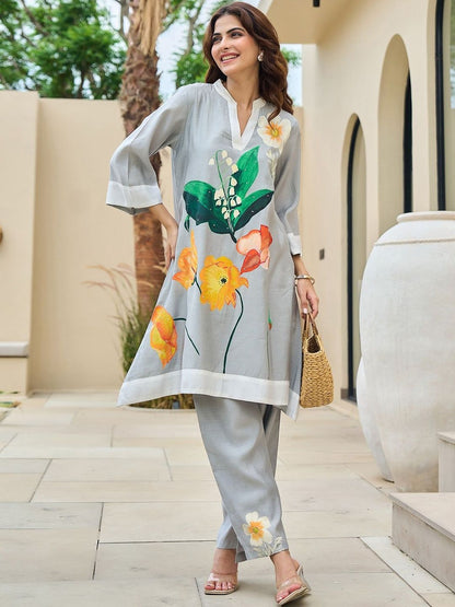 Floral Printed Mandarin Collar A-Line Sequinned Kurta With Trousers