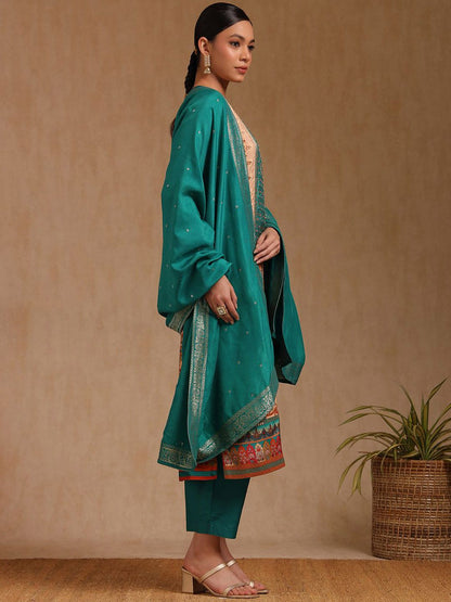 Dhiyona SO Women's Floral Printed Beads and Stones Straight Kurta With Trouser And Dupatta