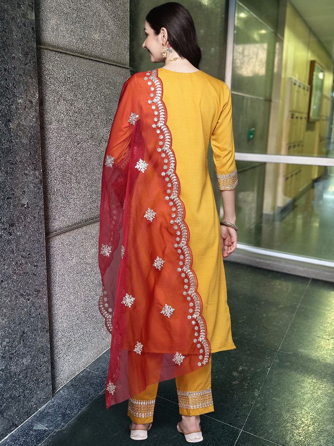 Dhiyona IE Ethnic Motifs Embroidered Gotta Patti Kurta with Trousers & Dupatta