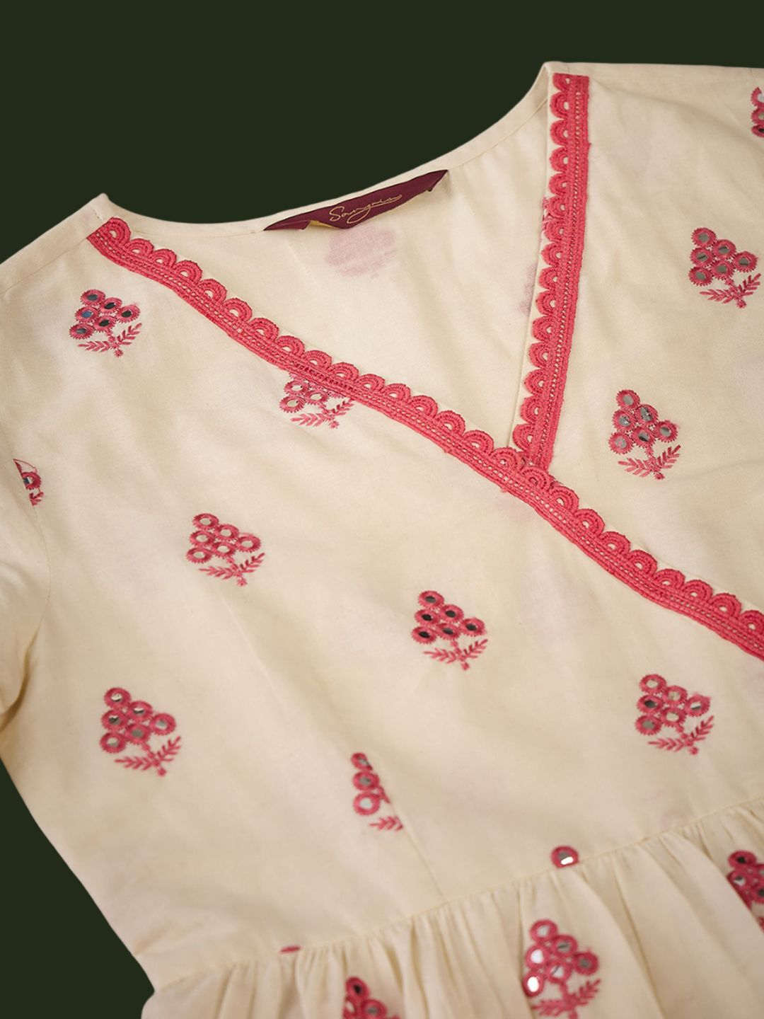 Dhiyona SN Women's Off White Floral Embroidered Pure Cotton Mirror Work Kurta & Trouser With Dupatta
