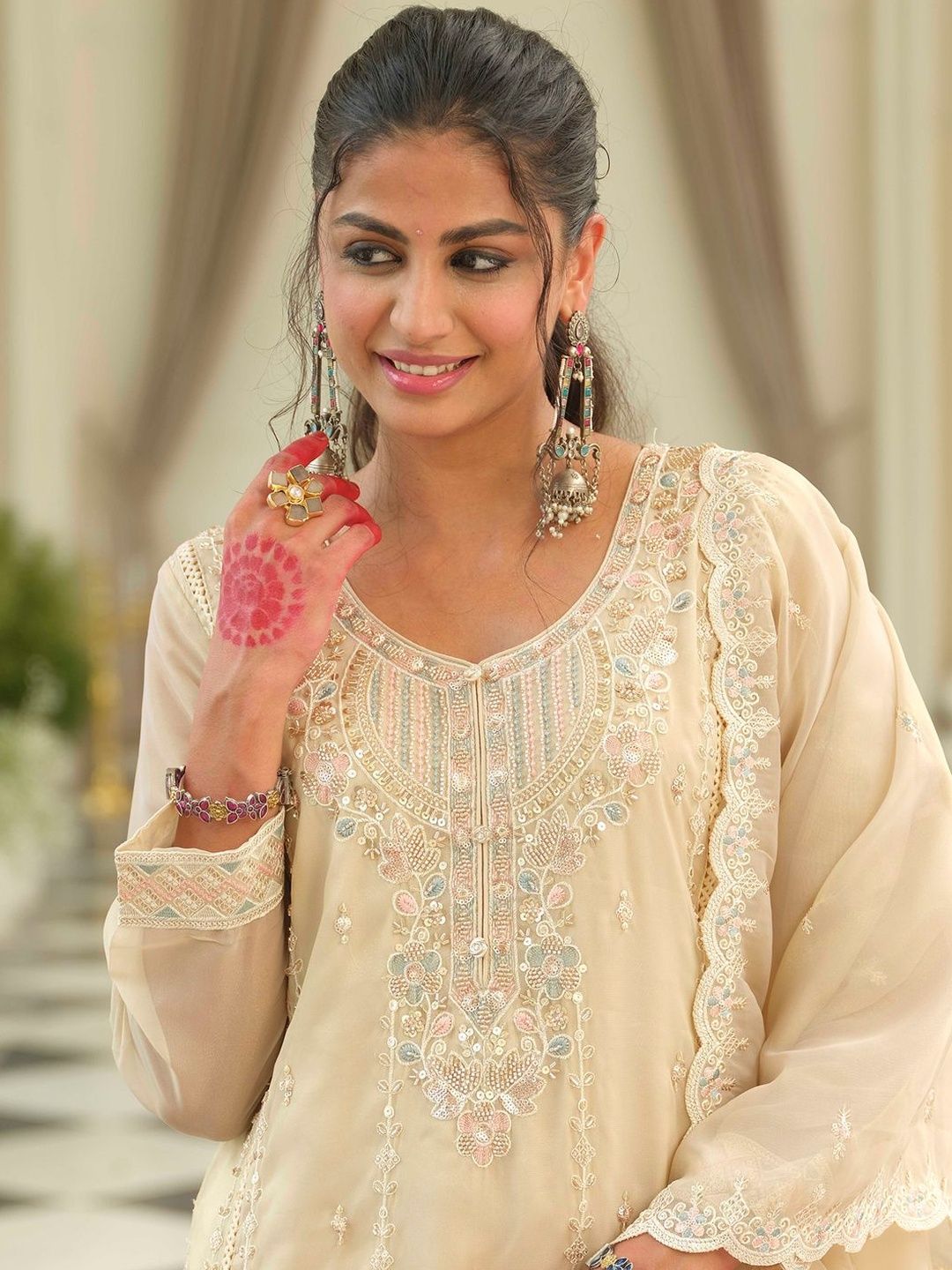 Women Floral Embroidered Kurta with Trousers & Dupatta