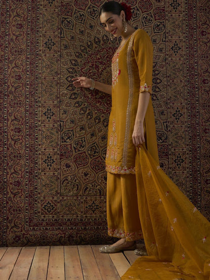 Floral Embroidered Thread Work Straight Kurta With Palazzo & Dupatta