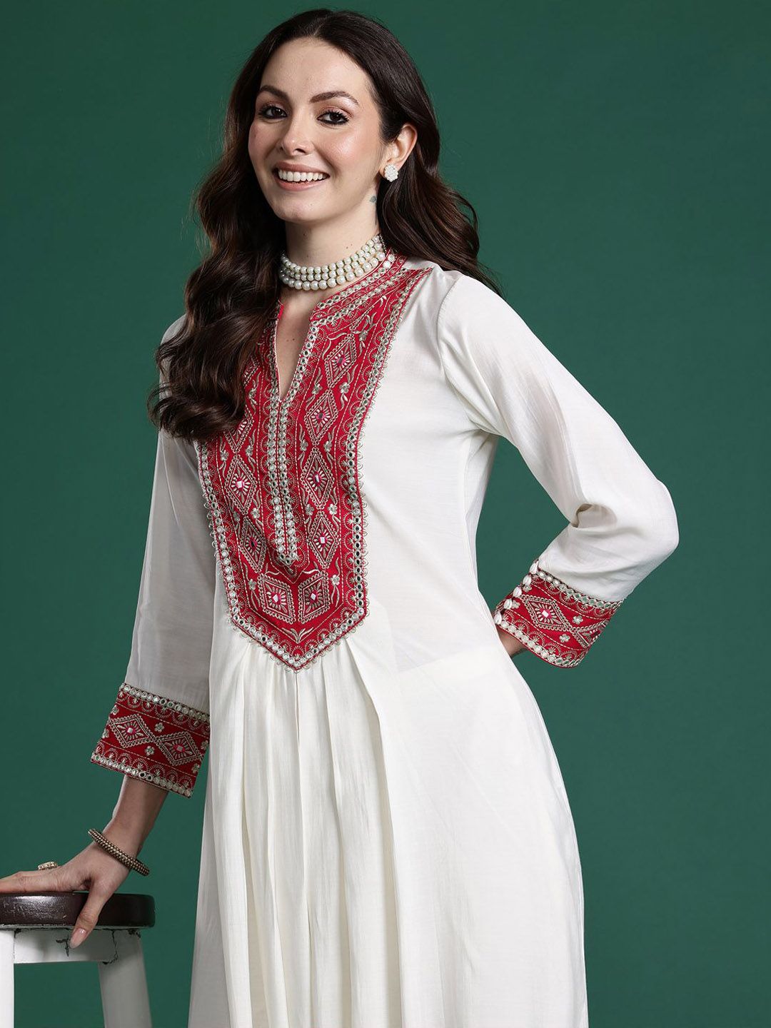 Dhiyona IE Embroidered Top With Trousers Co-Ords