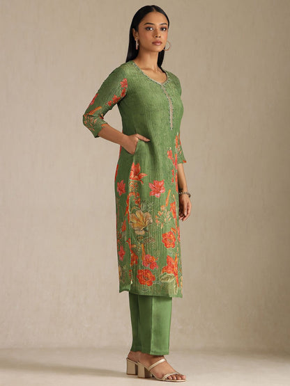 Dhiyona SO Women's Floral Printed Mirror Work Straight Kurta with Trouser