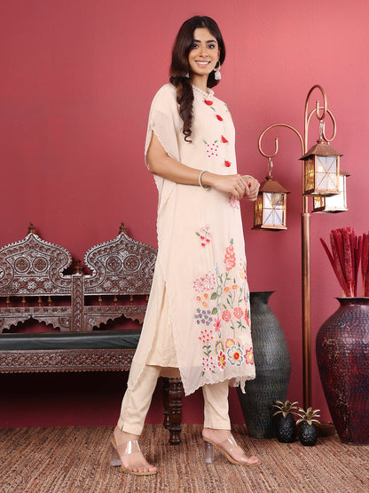 Dhiyona VR Women's Floral Thread Embroidered Kaftan With Tonal Bottom