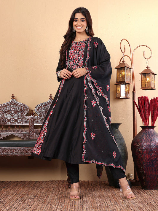 Dhiyona VR Women's Pure Black Hand Embroidered Kurta Set With Dupatta