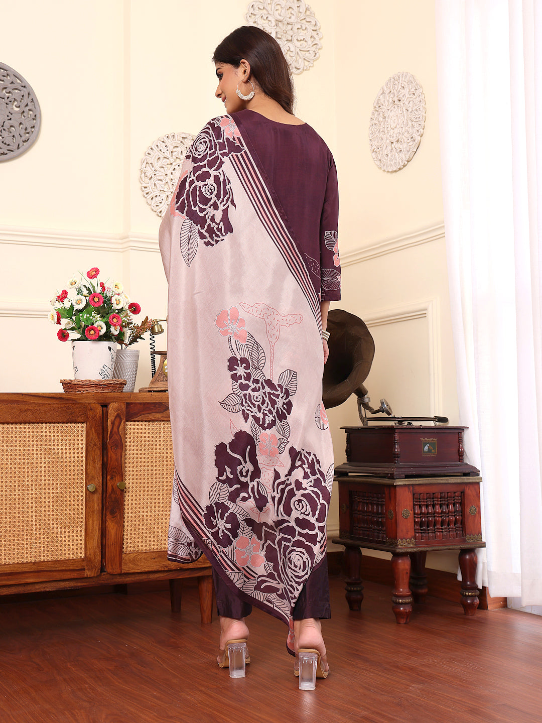 Dhiyona VR Women's Pure Purple Floral Printed Kurta Set And Dupatta