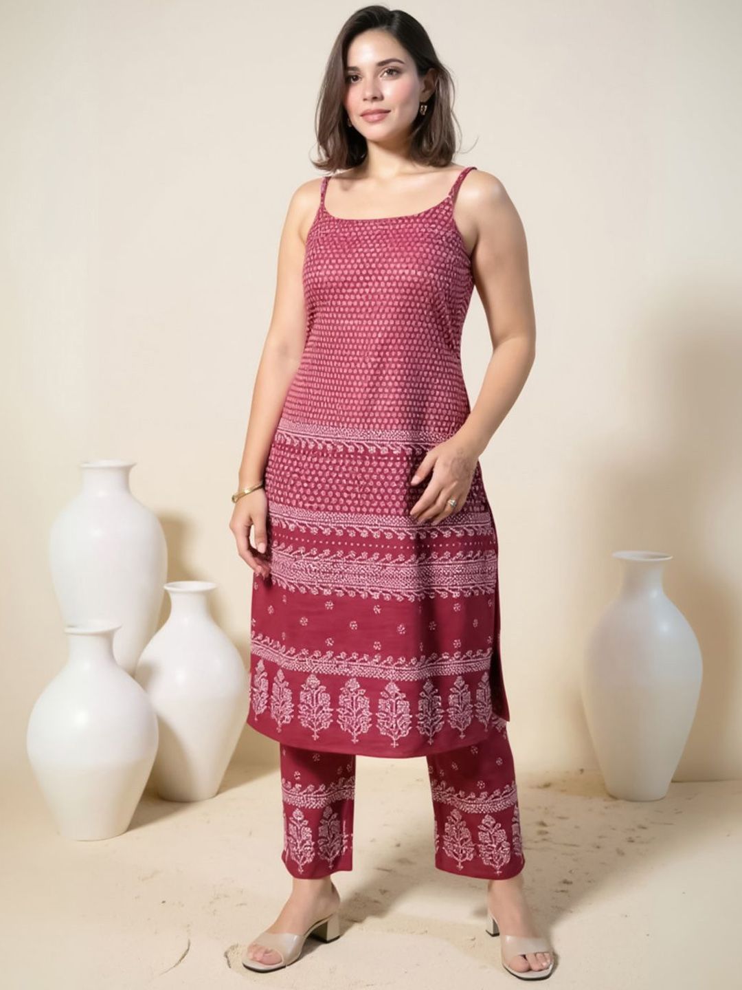 Women Ethnic Motifs Printed Shoulder Straps Pure Cotton Kurta with Trousers