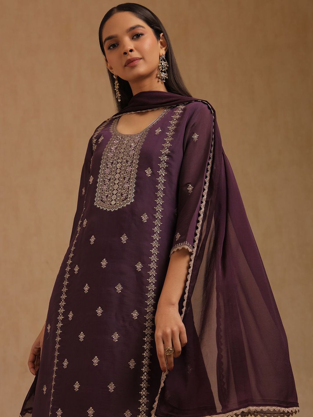 Dhiyona SO Women's Floral Embroidered Sequinned Straight Kurta With Trousers & Dupatta