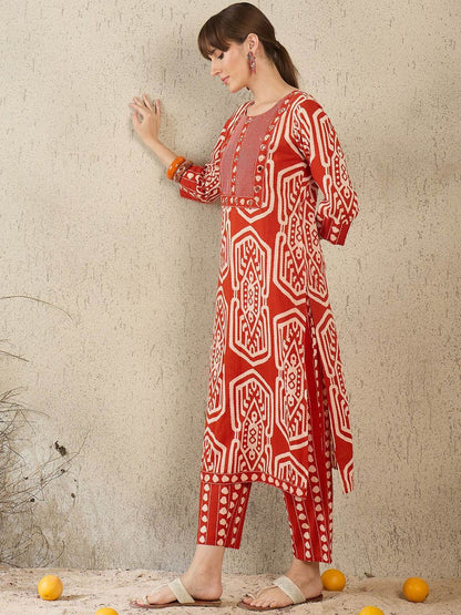 Women Ethnic Motifs Printed Pure Cotton Kurta with Trouser