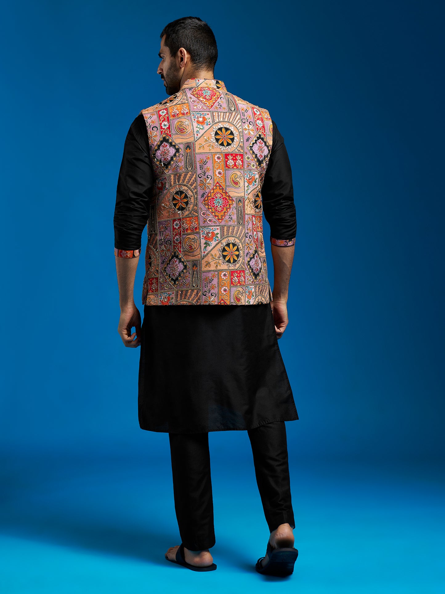 Men's Maroon Viscose Straight Jacket Kurta And Pyjama Set.