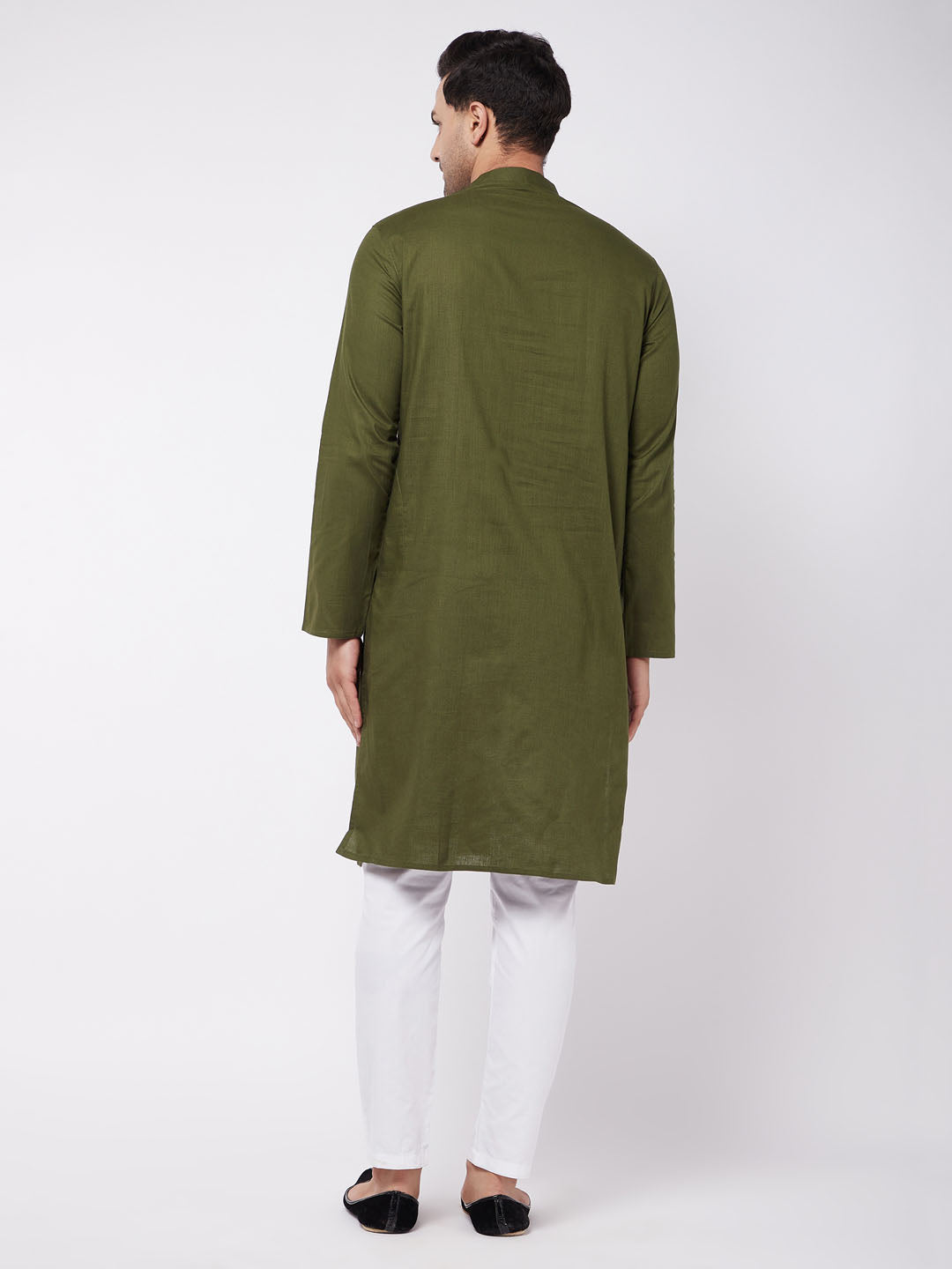 Men's Green Cotton Blend Straight Kurta Pyjama Set