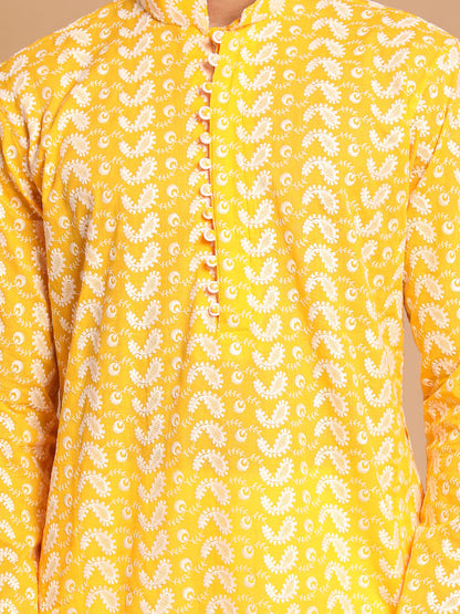 Men's Orange Pure Cotton Straight Kurta Pyjama Set