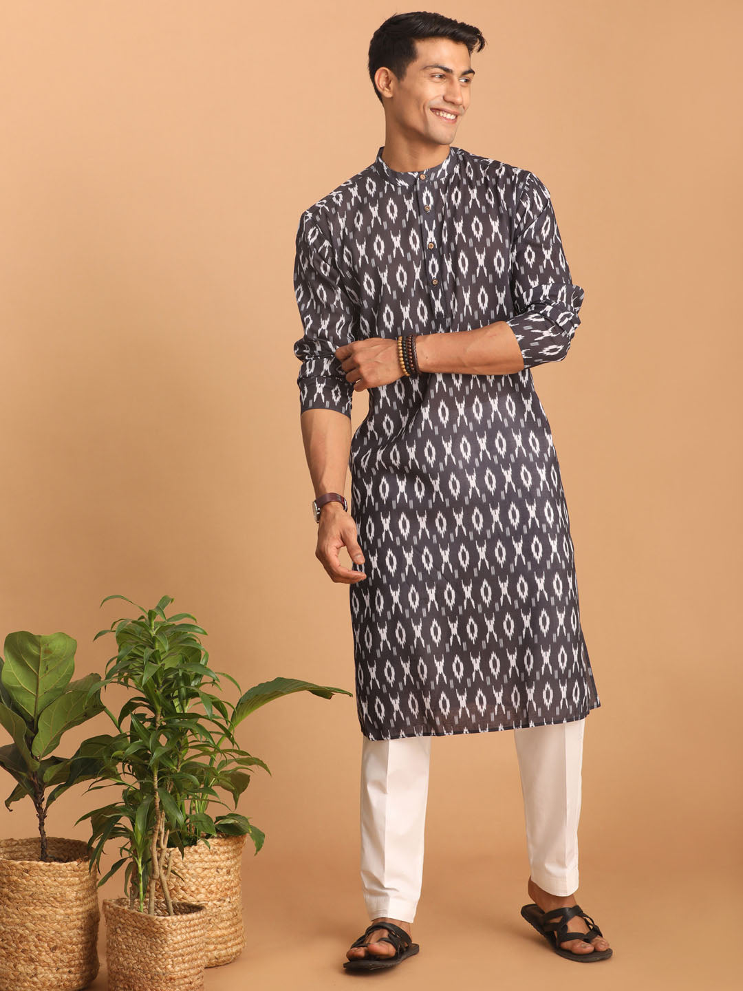 Men's Black Cotton Blend Straight Kurta Pyjama Set
