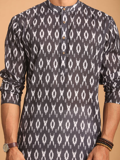 Men's Black Cotton Blend Straight Kurta Pyjama Set